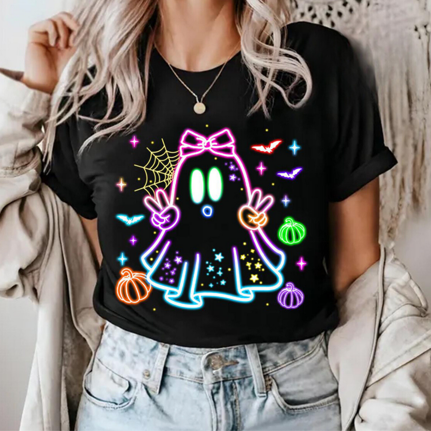 Neon boo girl