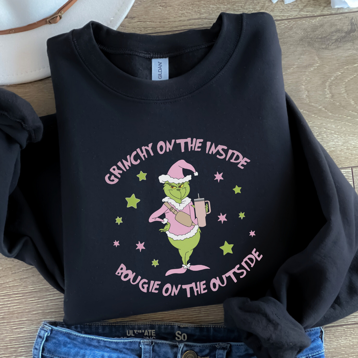 Grinchy on the Inside, Bougie on the Outside